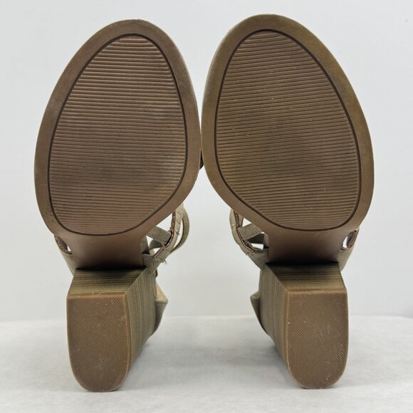 Maurices Womens Dark Tan Elsy Suede Faux Leather Arrow Sandals Block Heels Sz 6M - Picture 6 of 14